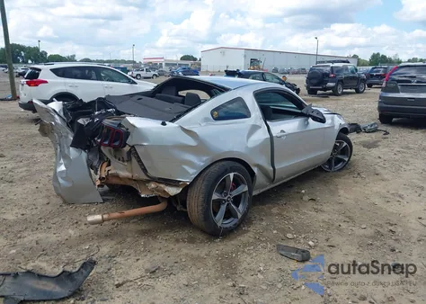 2014 Ford Mustang V6 from USA, damaged, VIN 1ZVBP8AM1E5264534